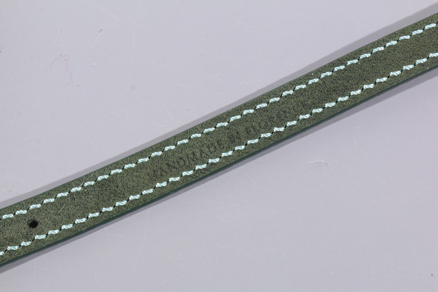 LEATHER DOG COLLAR - PETITE