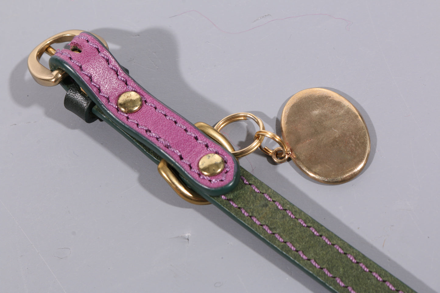 LEATHER DOG COLLAR - PETITE