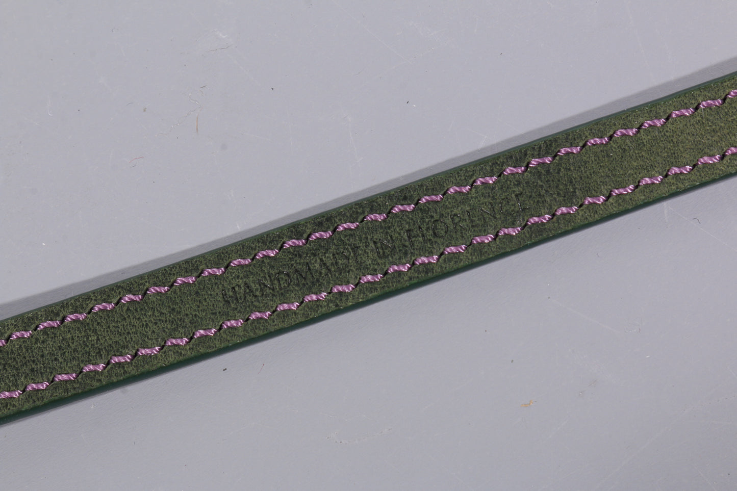LEATHER DOG COLLAR - PETITE
