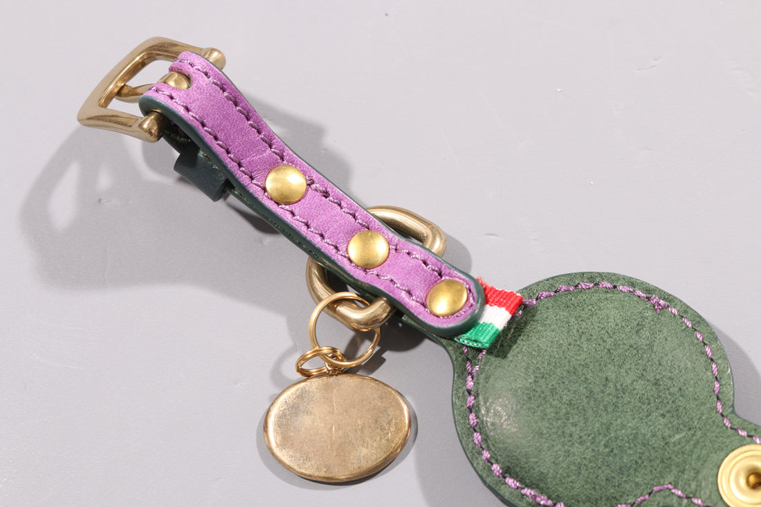 POPPY RED LEATHER DOG COLLAR - AIRTAG EDITION
